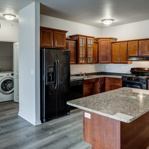 The Hamptons Apartments near MSU East Lansing Apartments